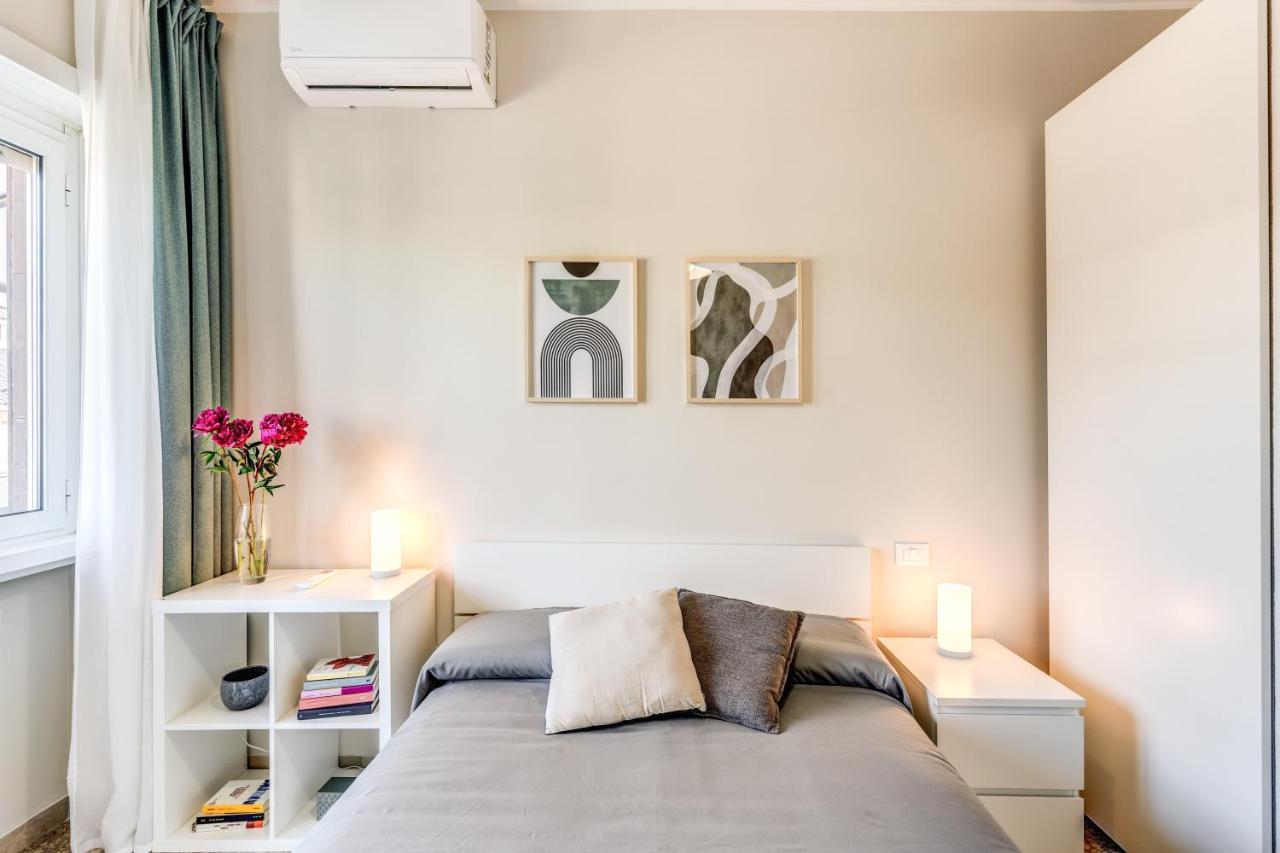 Holydom71 Apartment โรม ภายนอก รูปภาพ