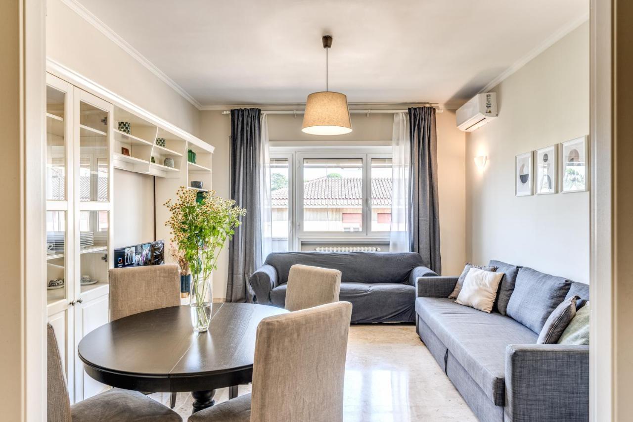 Holydom71 Apartment โรม ภายนอก รูปภาพ