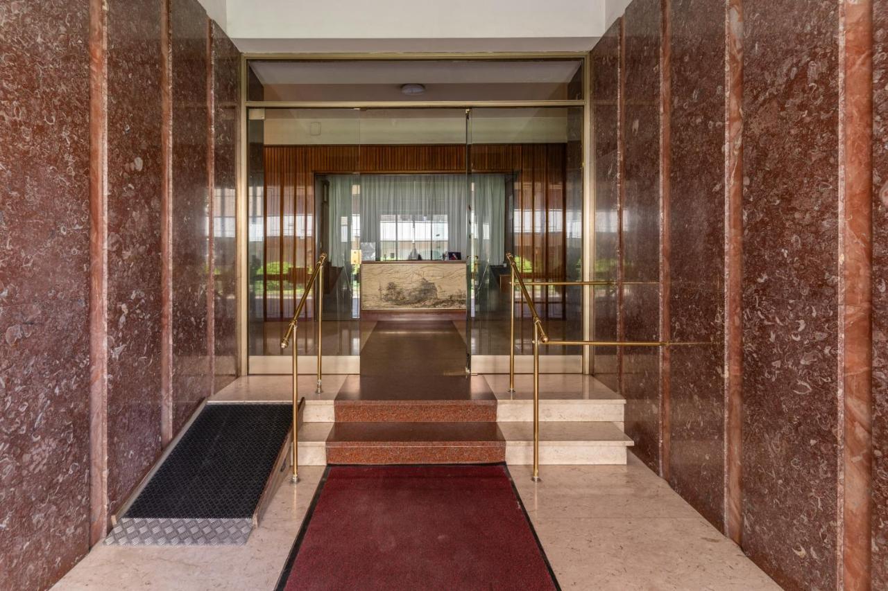 Holydom71 Apartment โรม ภายนอก รูปภาพ