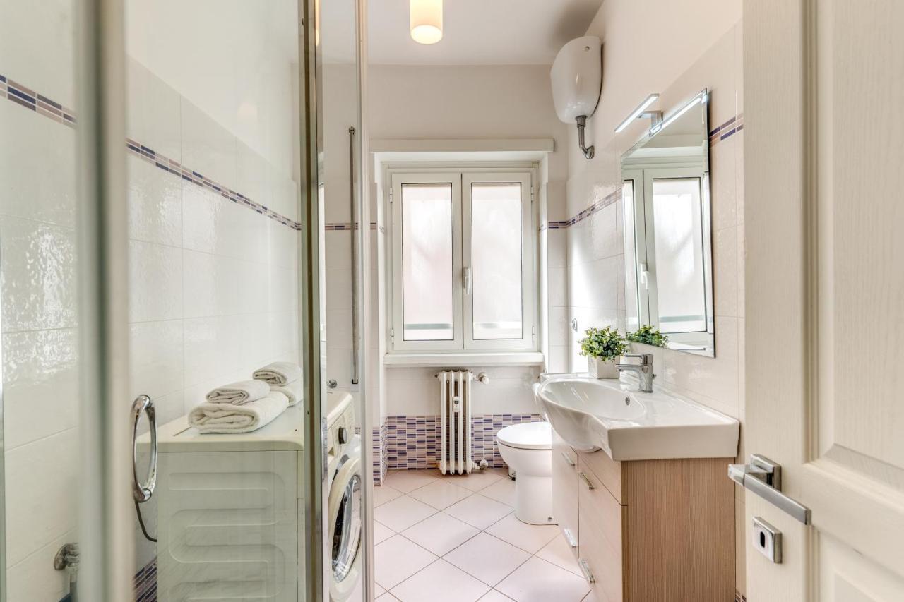 Holydom71 Apartment โรม ภายนอก รูปภาพ