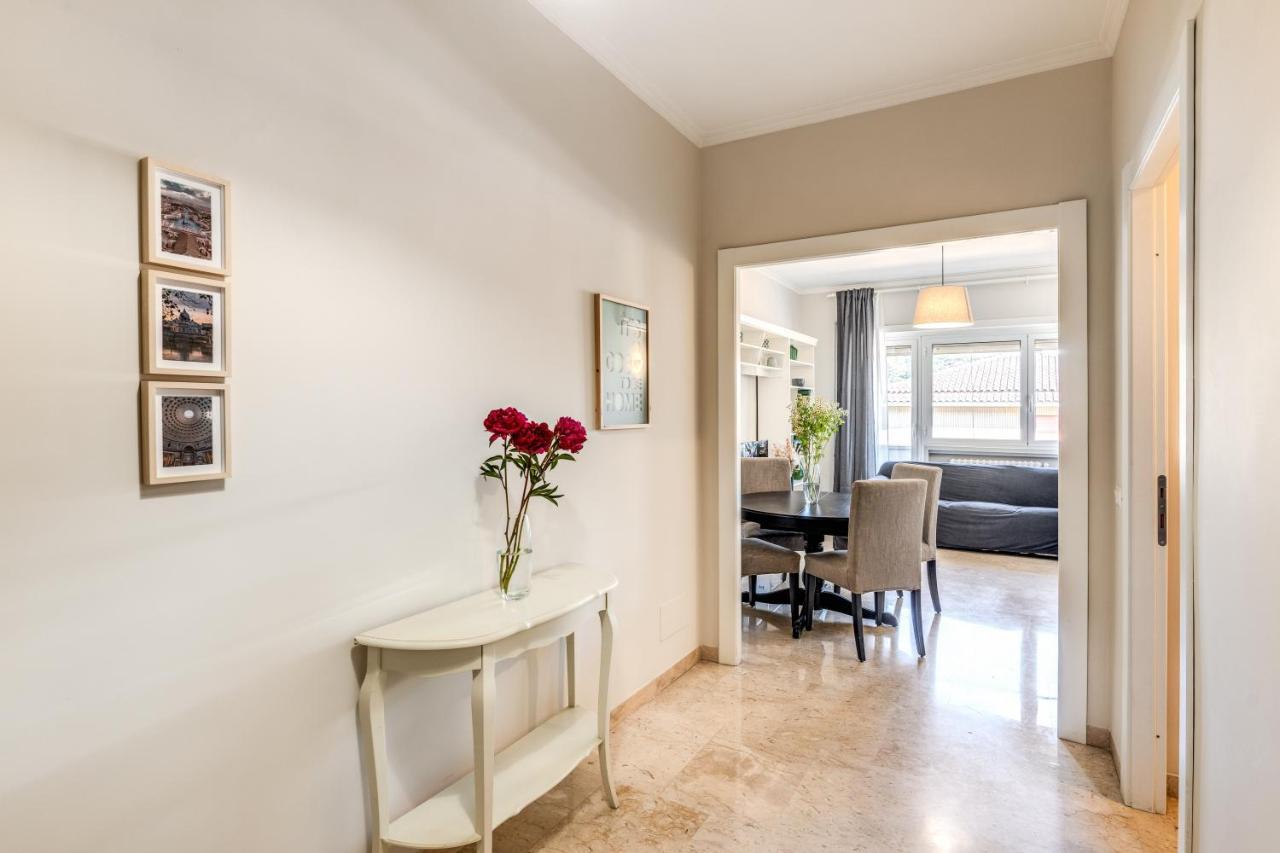 Holydom71 Apartment โรม ภายนอก รูปภาพ